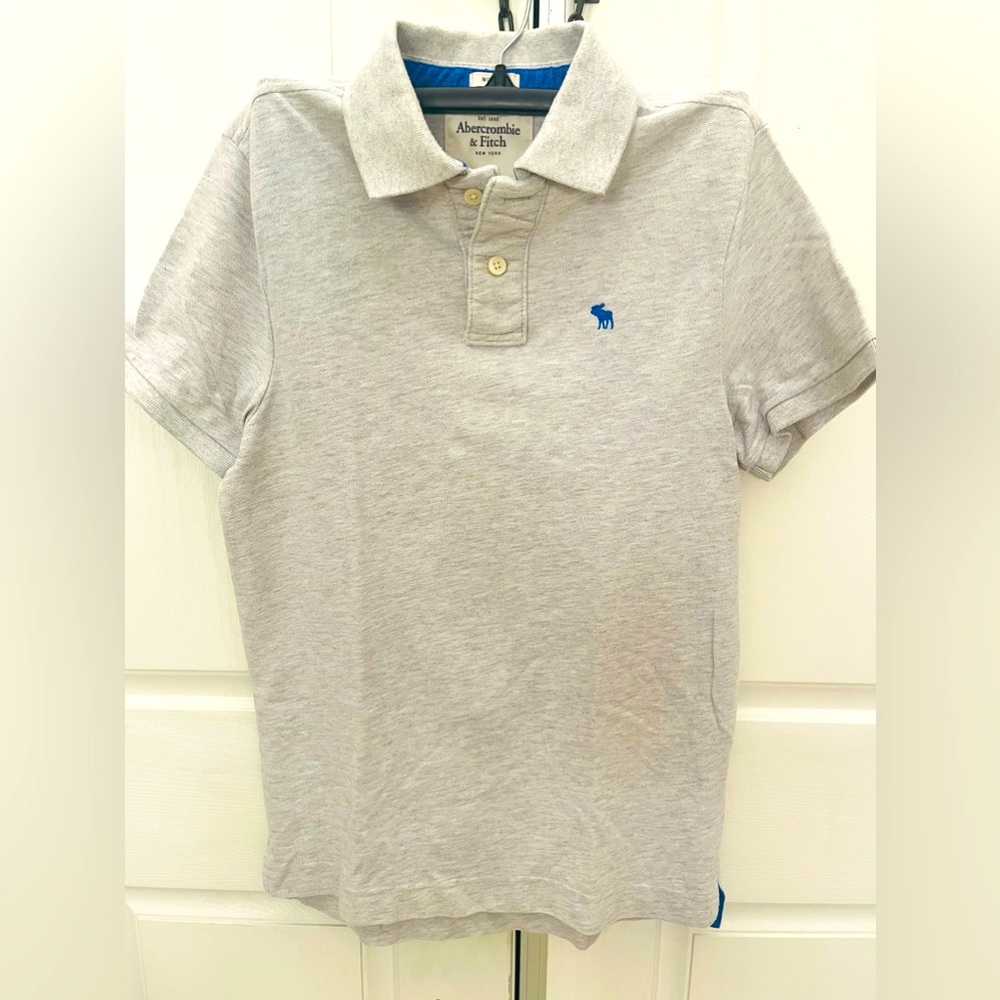 Abercrombie & Fitch Mens Muscle Fit Classic  Polo Shirt. Size- Large